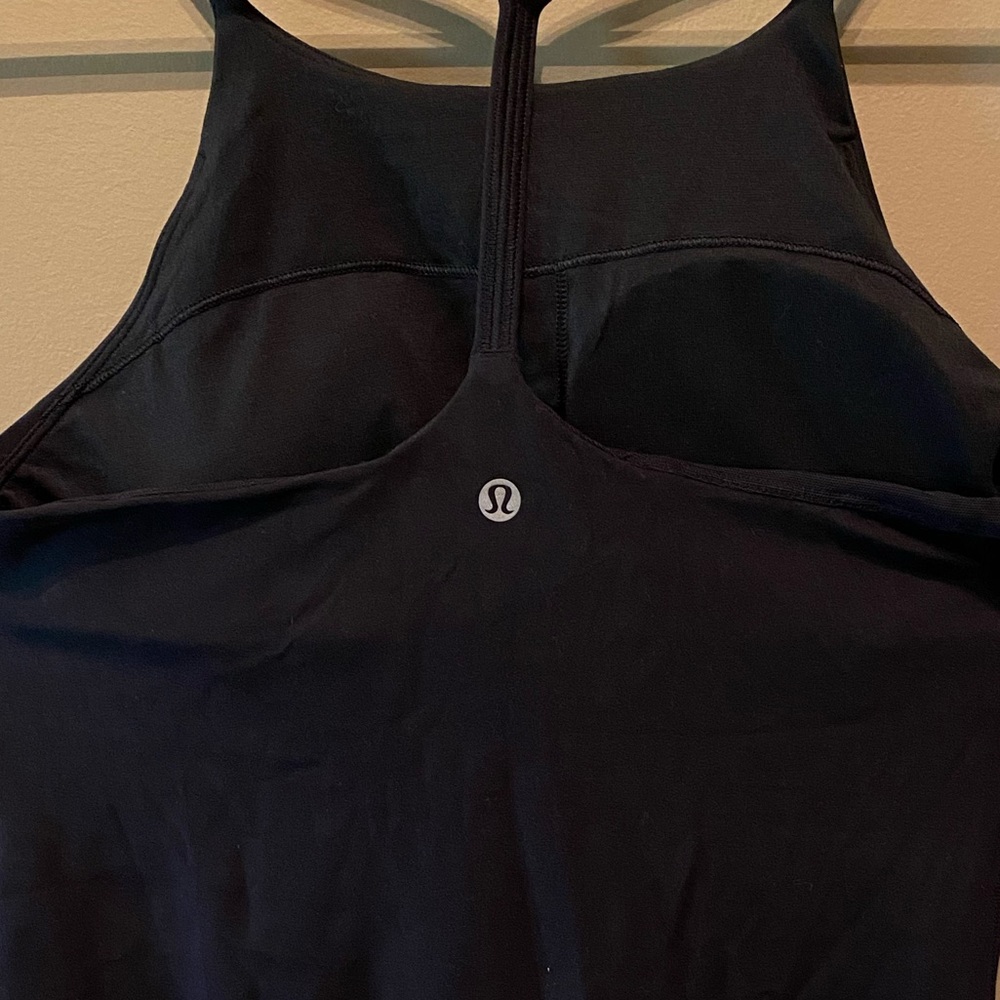 LULULEMON highneck racerback strap tank in black